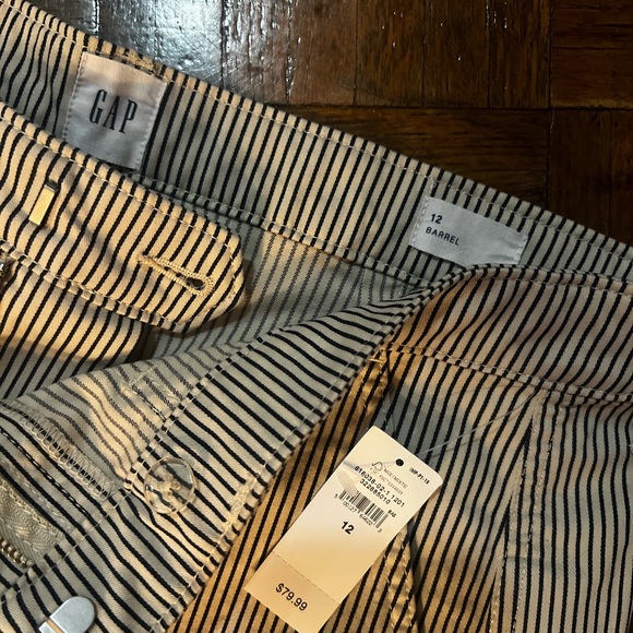 GAP High Rise Barrel Striped Pants - Picture 5 of 10